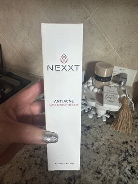 NEXXT Anti Acne Bentonite Clay Mask - White